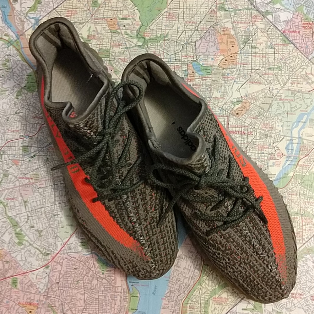 Yeezy Boost 350 V2 Beluga Sz. 9.5